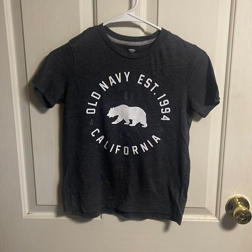 Gray old navy tshirt size M (8)